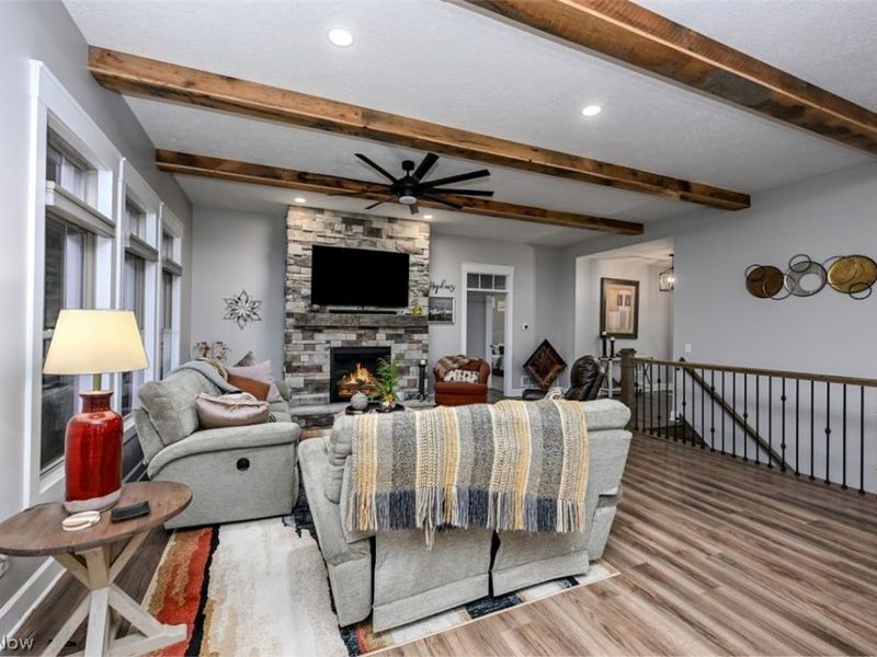 1702 Honeychuck Lane, Kent, OH 44240 Photo 7