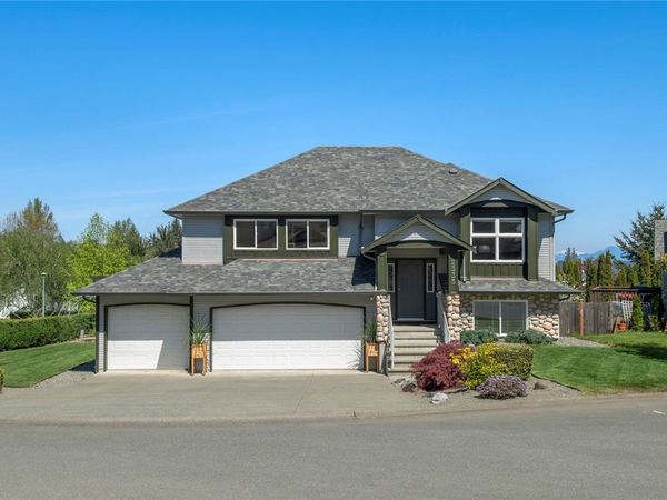 2335 Strawberry Pl , Campbell River, BC V9H 1T6
