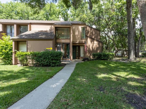 20 BROADMORE CIRCLE , Unit 20, PALM COAST, FL 32137