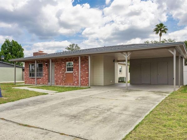 8303 TEMPLE PARK DRIVE , TAMPA, FL 33637