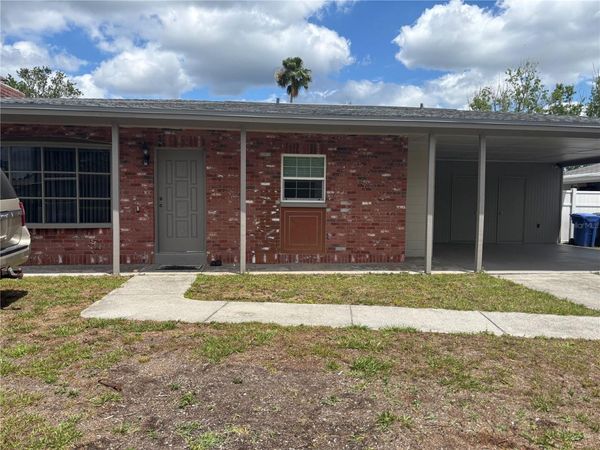 8303 TEMPLE PARK DRIVE , TAMPA, FL 33637