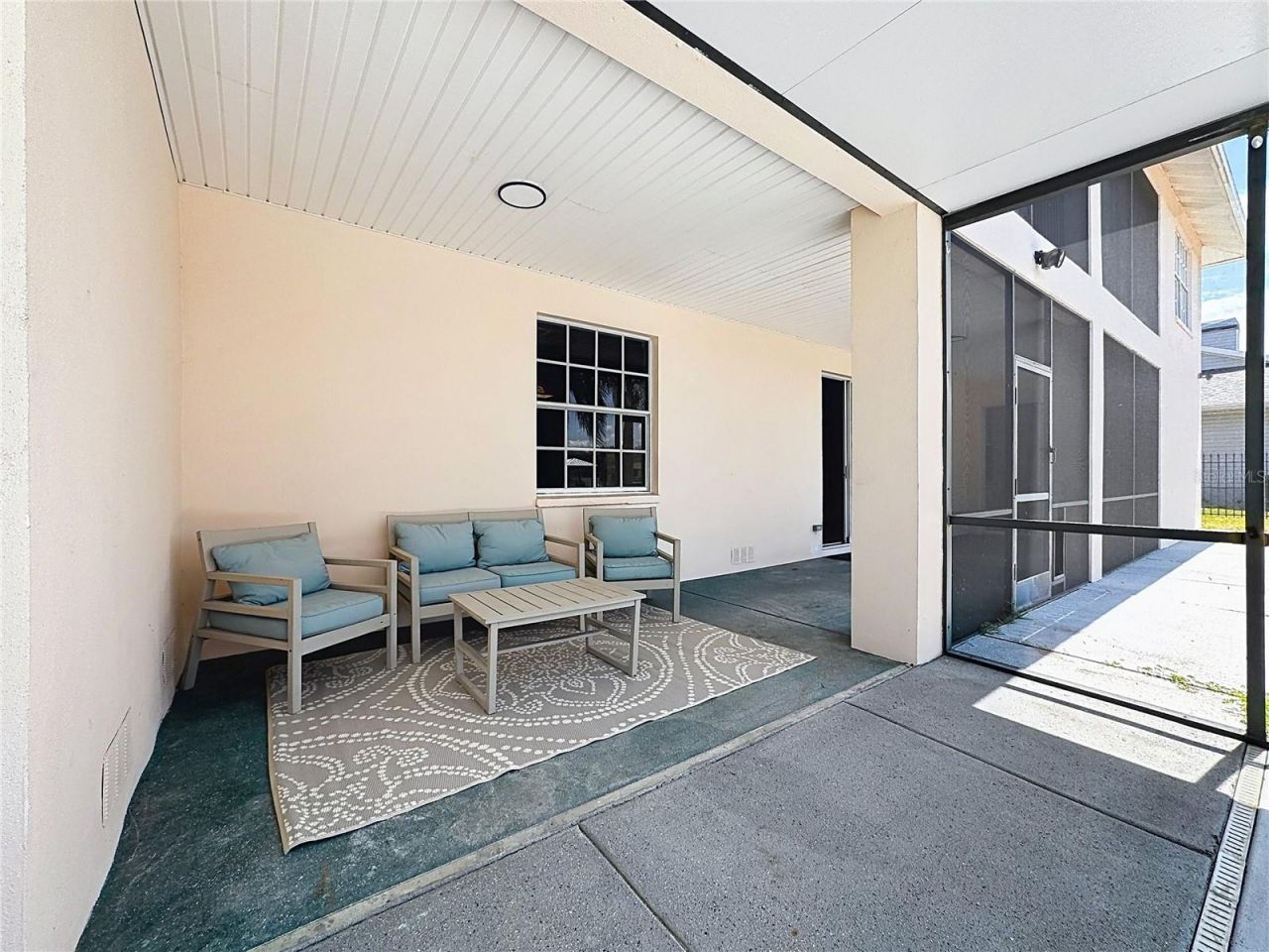 624 Kingston Court, Apollo Beach, FL 33572 Photo