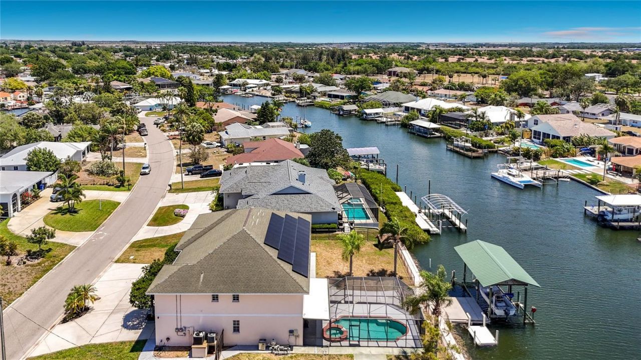 624 Kingston Court, Apollo Beach, FL 33572 Photo