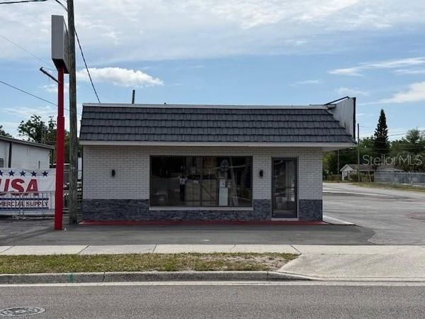 9501 N NEBRASKA AVENUE , TAMPA, FL 33612