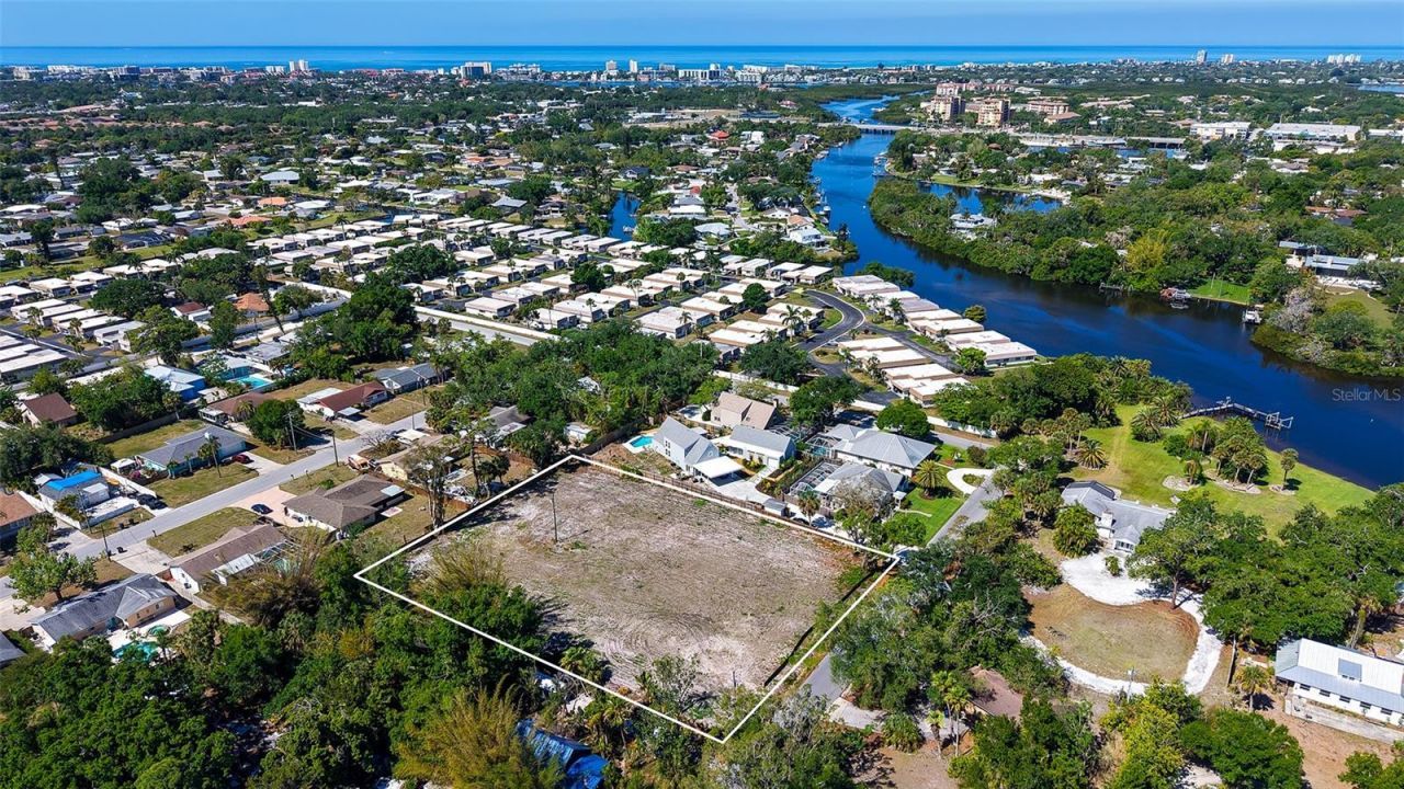 2424 Ashton Road, Sarasota, FL 34231 Photo