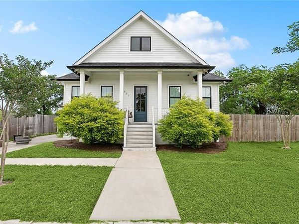 2321 MEHLE Street , Arabi, LA 70032