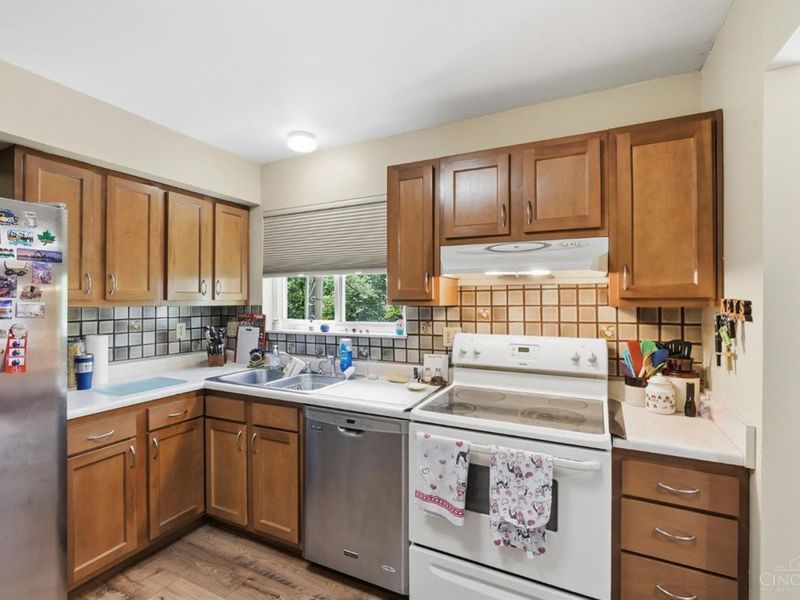 4455 Cloverhill Terrace, Delhi Twp, OH 45238 Photo 23