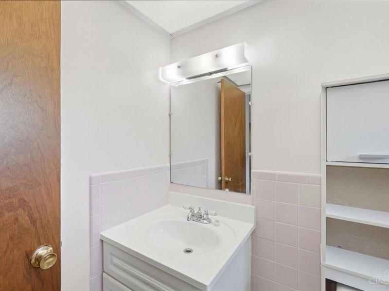 4455 Cloverhill Terrace, Delhi Twp, OH 45238 Photo 40