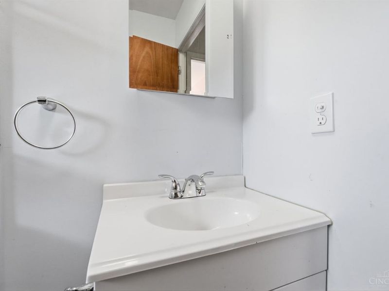 4455 Cloverhill Terrace, Delhi Twp, OH 45238 Photo 49