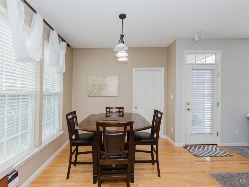 9656 Olde Georgetown Way, Centerville, OH 45458 Photo 15