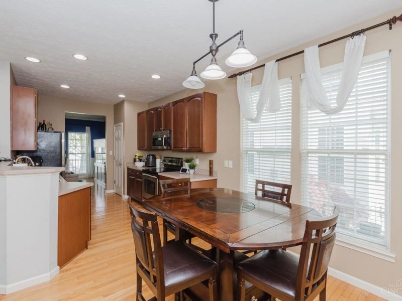 9656 Olde Georgetown Way, Centerville, OH 45458 Photo 17
