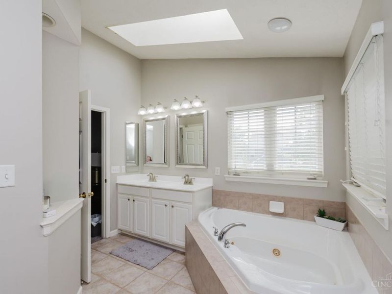 9656 Olde Georgetown Way, Centerville, OH 45458 Photo 26
