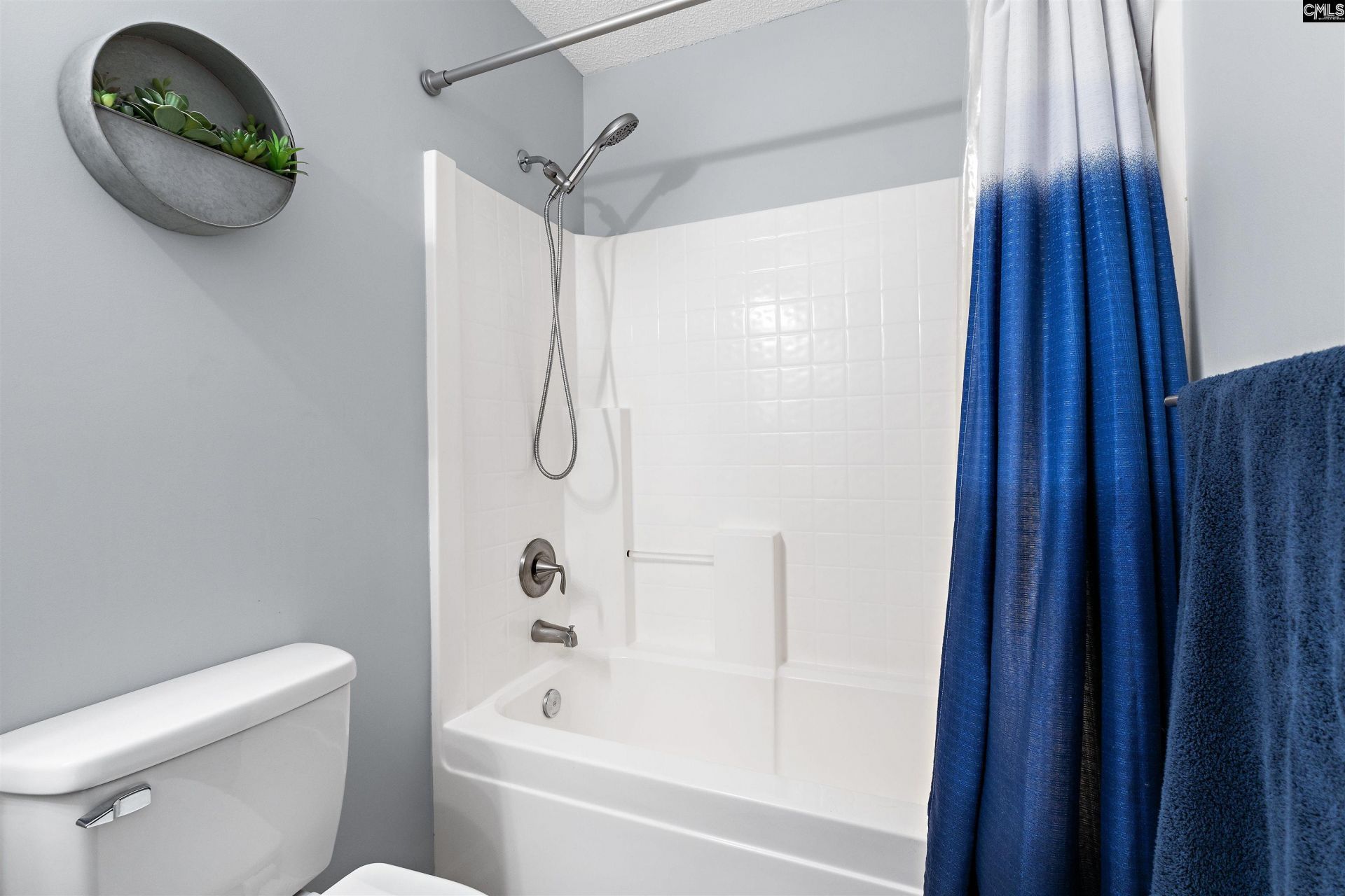 180 Springway Drive  Photo 20