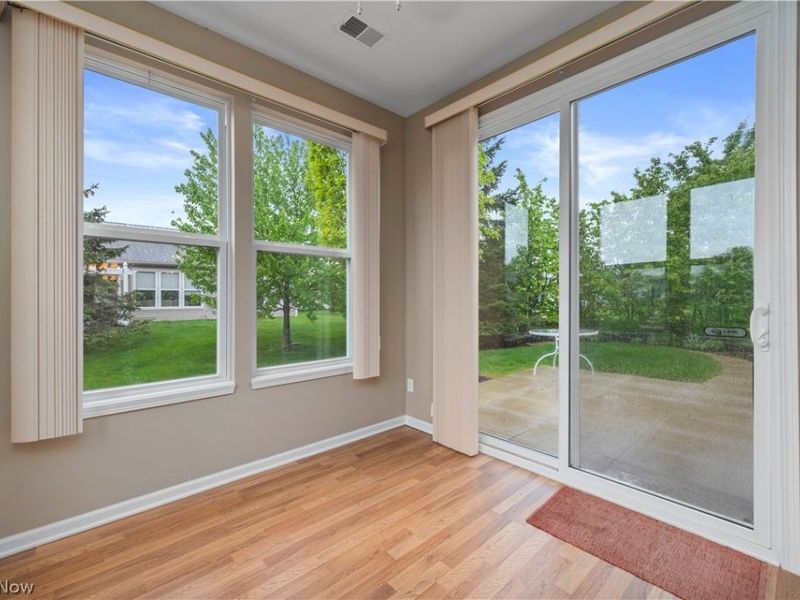 9428 Drury Way , North Ridgeville, OH 44039 Photo 14