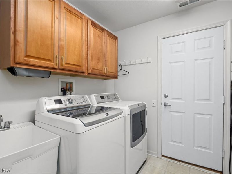 9428 Drury Way , North Ridgeville, OH 44039 Photo 26