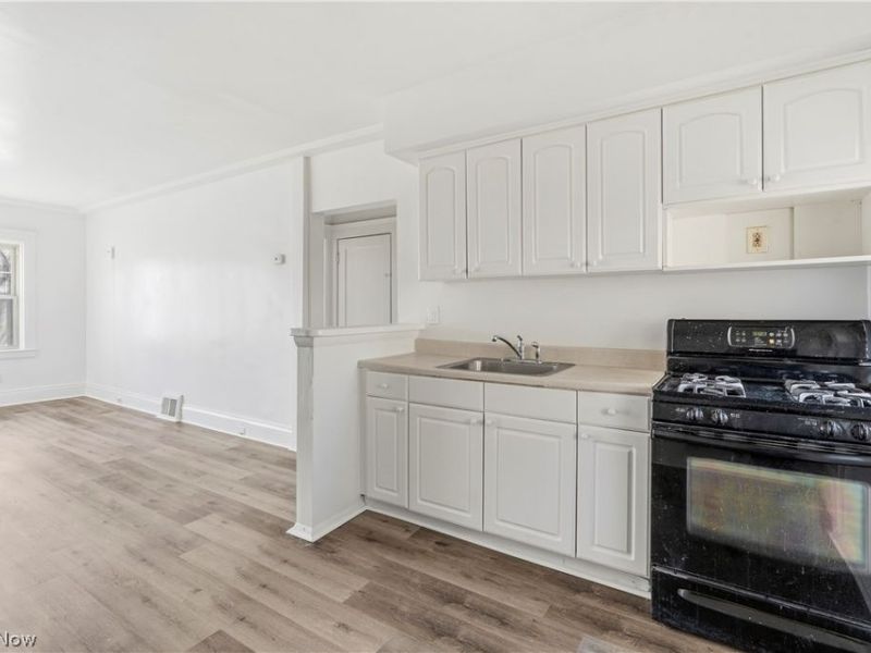 3384 W 63rd Street, Cleveland, OH 44102 Photo 21