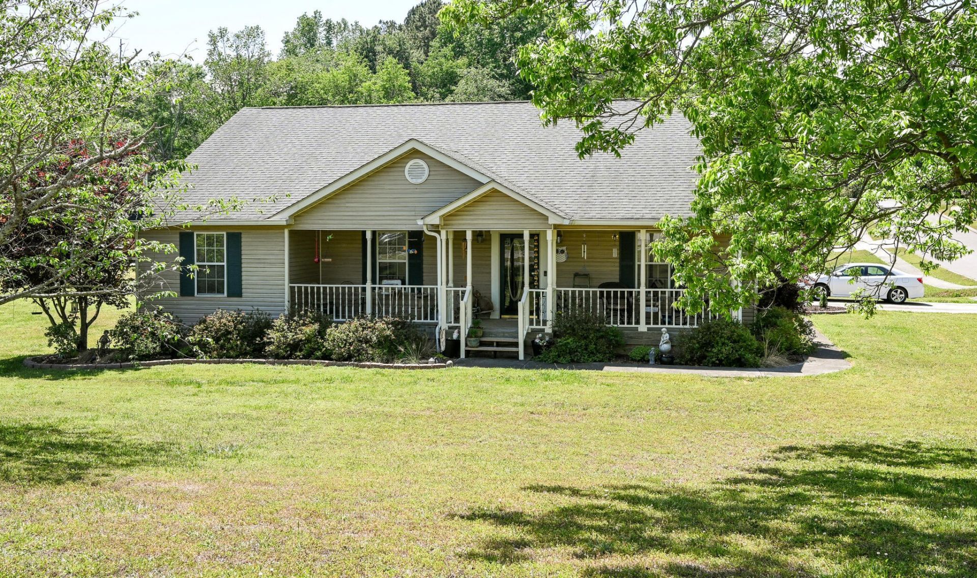 173 Georgia Bell Circle Se, Cleveland, TN 37323 Main Photo