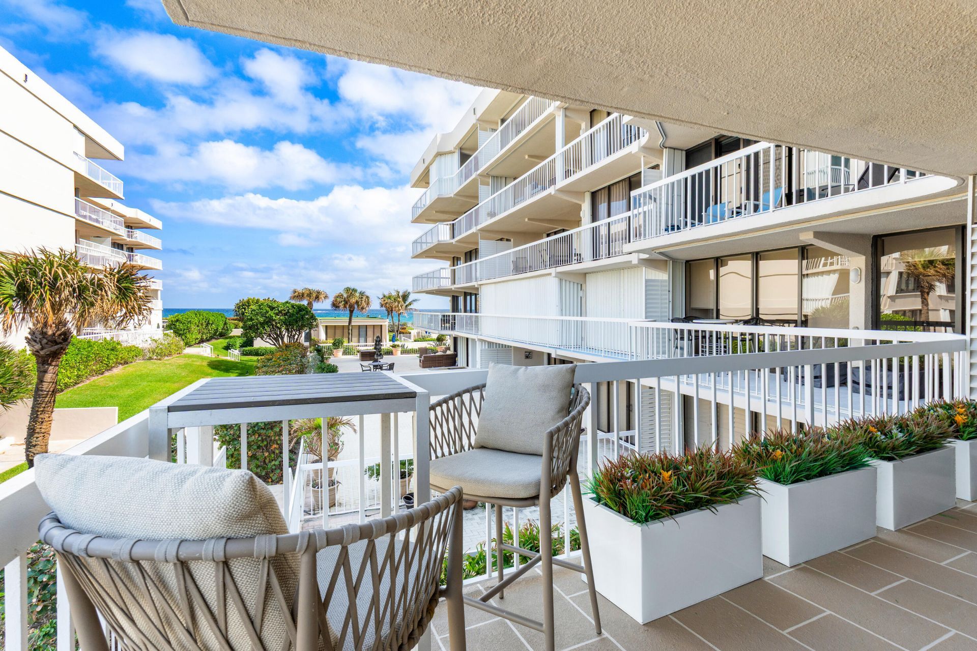 3250 S Ocean Boulevard, Unit 206s, Palm Beach, FL 33480 Photo