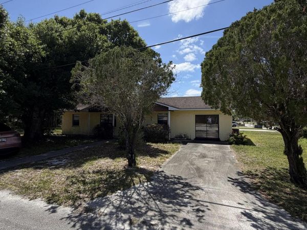 1709 N 22nd Street, Fort Pierce, FL 34950