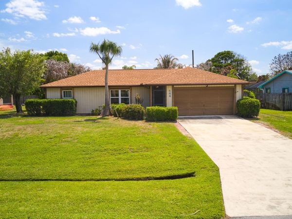 544 SW Dairy Road, Port St. Lucie, FL 34953