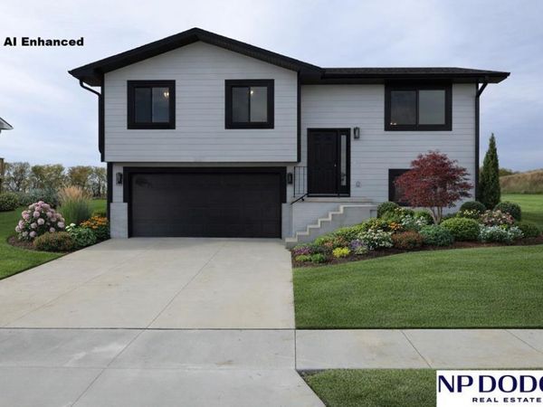 2500 NW 58th Street , Lincoln, NE 68524