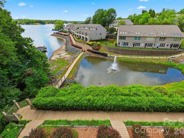 14614 Waterside Drive, Charlotte, NC 28278