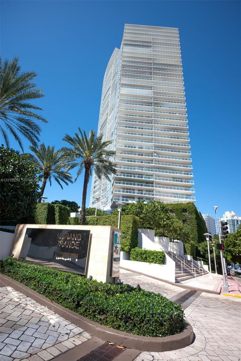 450 Alton Rd , Unit 2810, Miami Beach, FL 33139 Photo