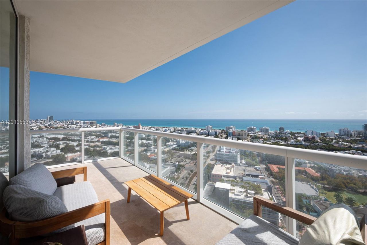 450 Alton Rd , Unit 2810, Miami Beach, FL 33139 Photo
