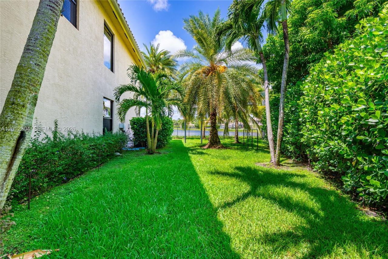8747 Caraway Lake Ct , Boynton Beach, FL 33473 Photo
