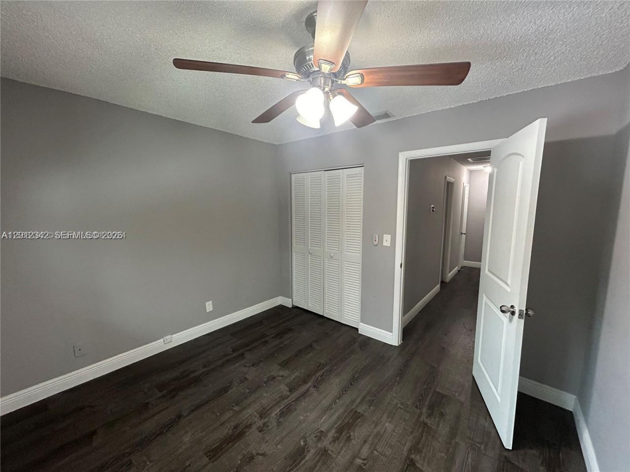 29 Madrid Ln, Unit 8-9, Davie, FL 33324 Photo