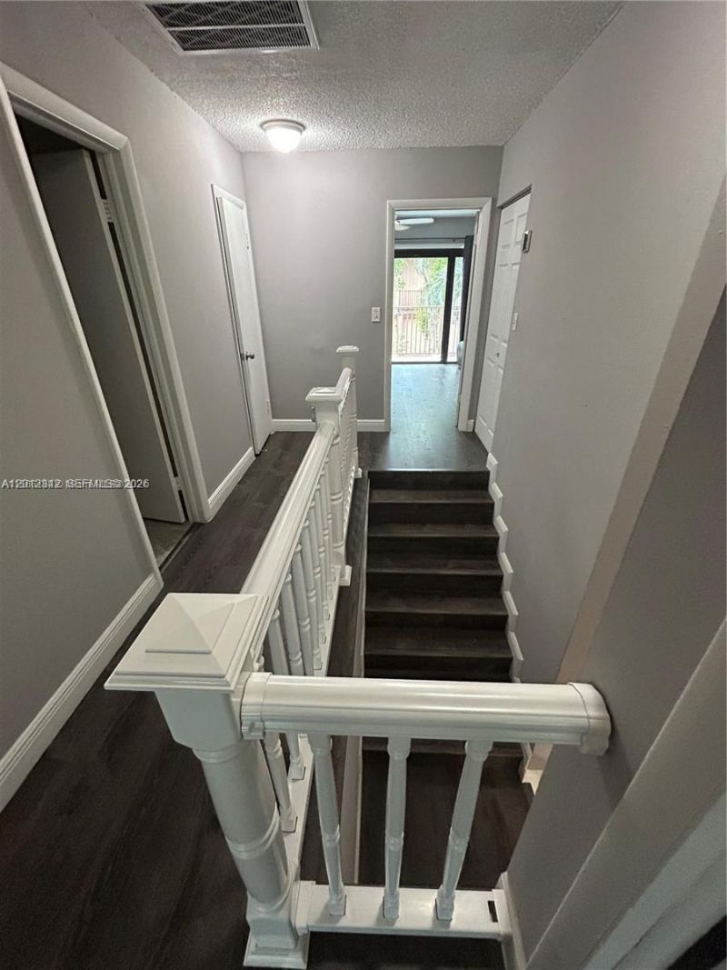 29 Madrid Ln, Unit 8-9, Davie, FL 33324 Photo