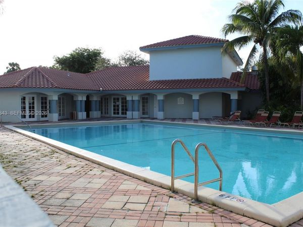 8305 SW 152nd Ave, Unit A-303, Miami, FL 33193
