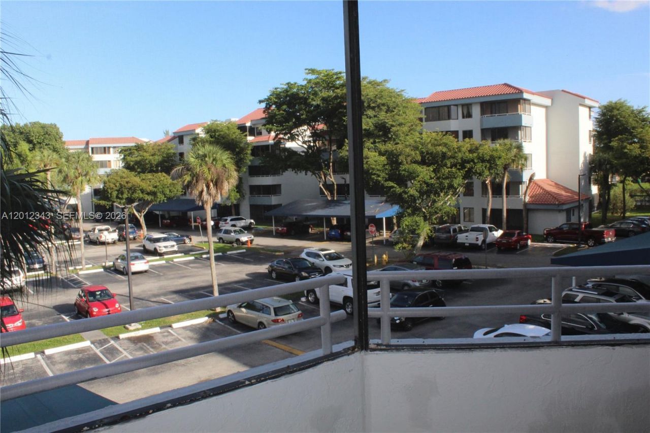 8305 SW 152nd Ave, Unit A-303, Miami, FL 33193 Photo