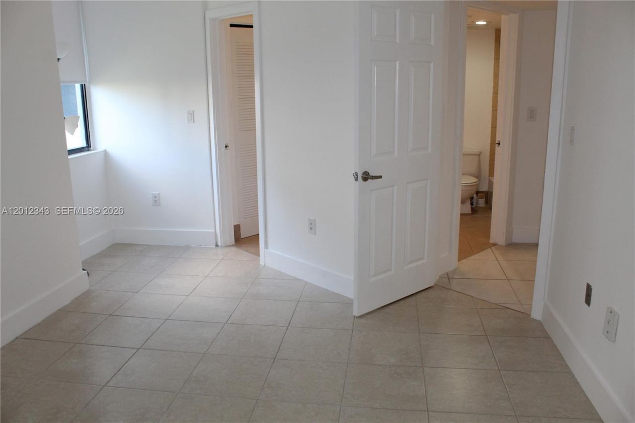 8305 SW 152nd Ave, Unit A-303, Miami, FL 33193 Photo