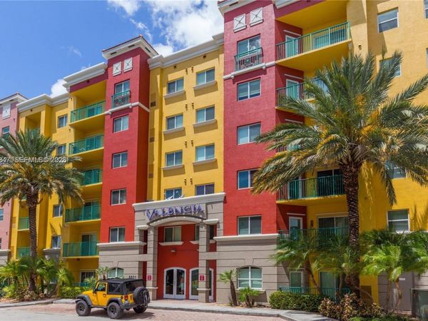 6001 SW 70th St , Unit 325, South Miami, FL 33143