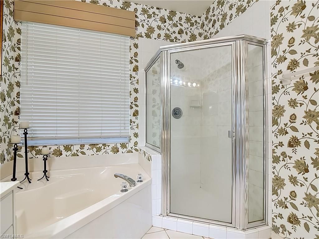 9241 Lake Abby Ln, Unit 201, Bonita Springs, FL 34135 Photo