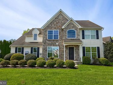 13 S LARKSPUR DRIVE, PALMYRA, PA 17078