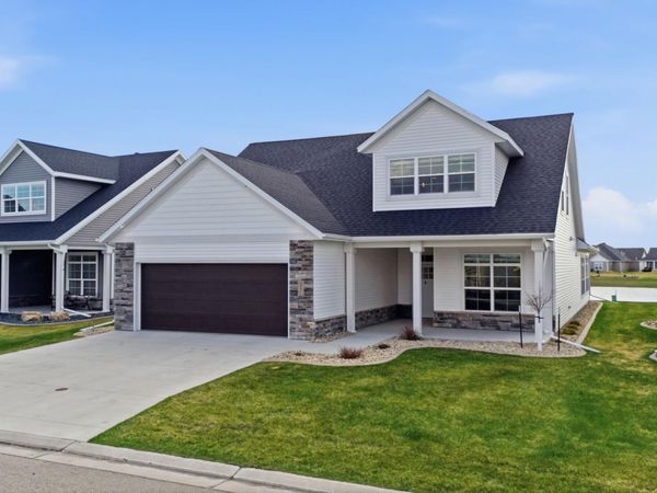 711 Rania Way W, West Fargo, ND 58078