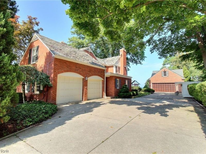 20664 Beach Cliff Boulevard, Rocky River, OH 44116 Photo 12