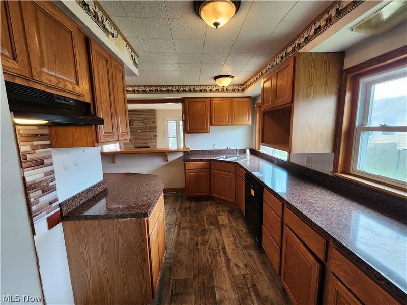 429 Comstock Street NW, Warren, OH 44483 Photo 6