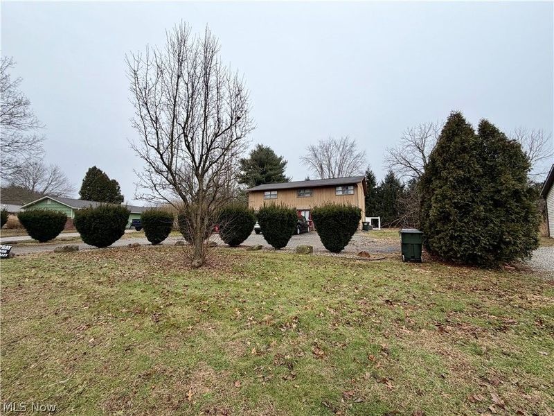 792 Kingwood Drive NE, Bolivar, OH 44612 Photo 13