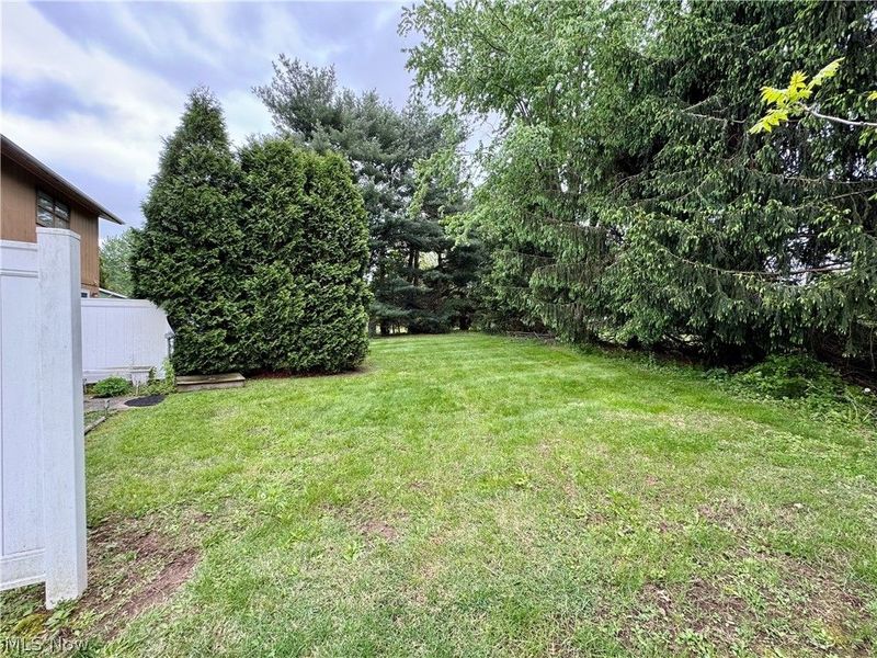 792 Kingwood Drive NE, Bolivar, OH 44612 Photo 16