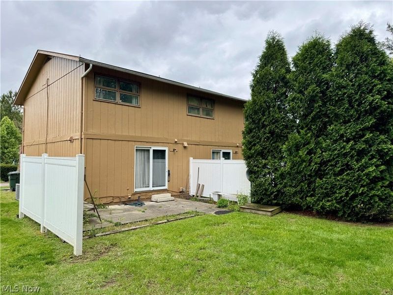 792 Kingwood Drive NE, Bolivar, OH 44612 Photo 17