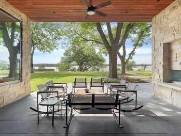 9210 W Lake Highlands Drive, Dallas, TX 75218