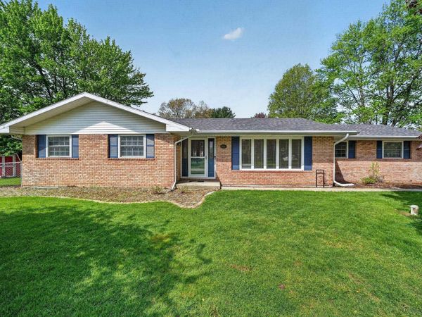 51823 Cheryl Drive, Granger, IN 46530