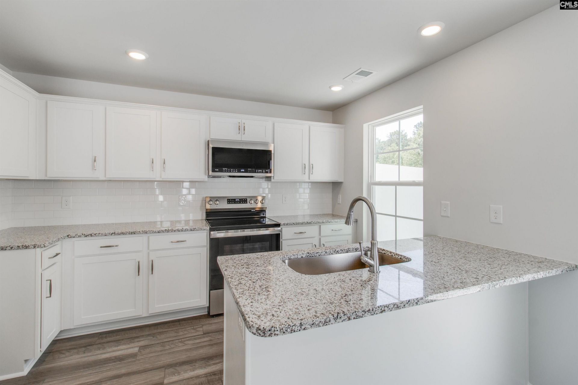 175 Carr Lane  Photo 7