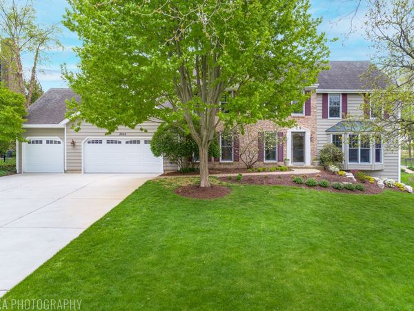 3025 Woods Creek Lane , Algonquin, IL 60102