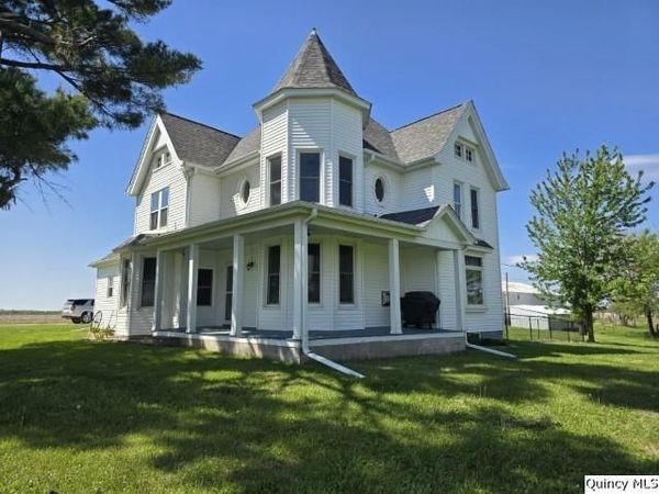 2796 N County Road 2500 , La Harpe, IL 61450