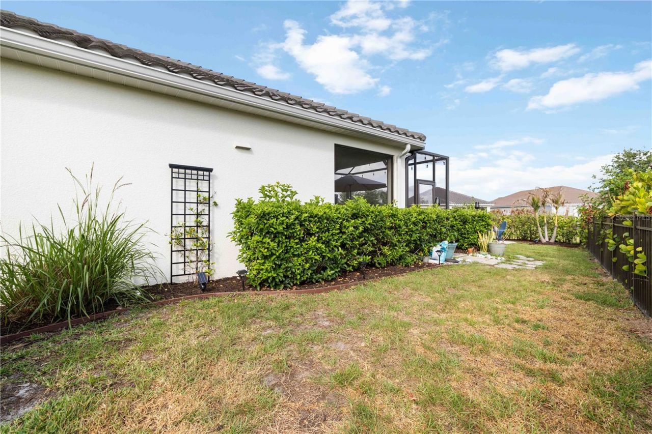 2669 Star Apple Way, Sarasota, FL 34240 Photo