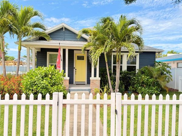 1028 5TH STREET N, ST PETERSBURG, FL 33701